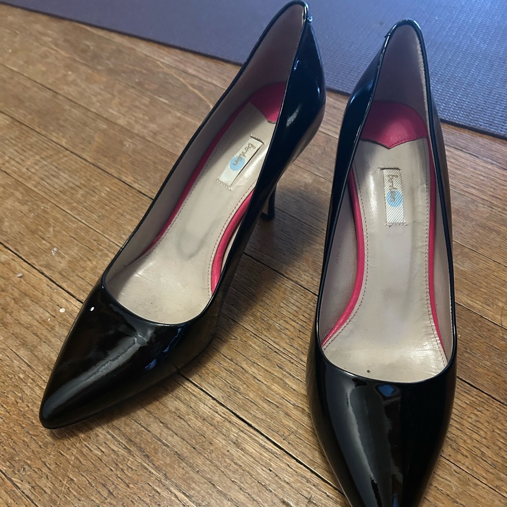 Boden Black Patent Leather Heels with Pink Lining
